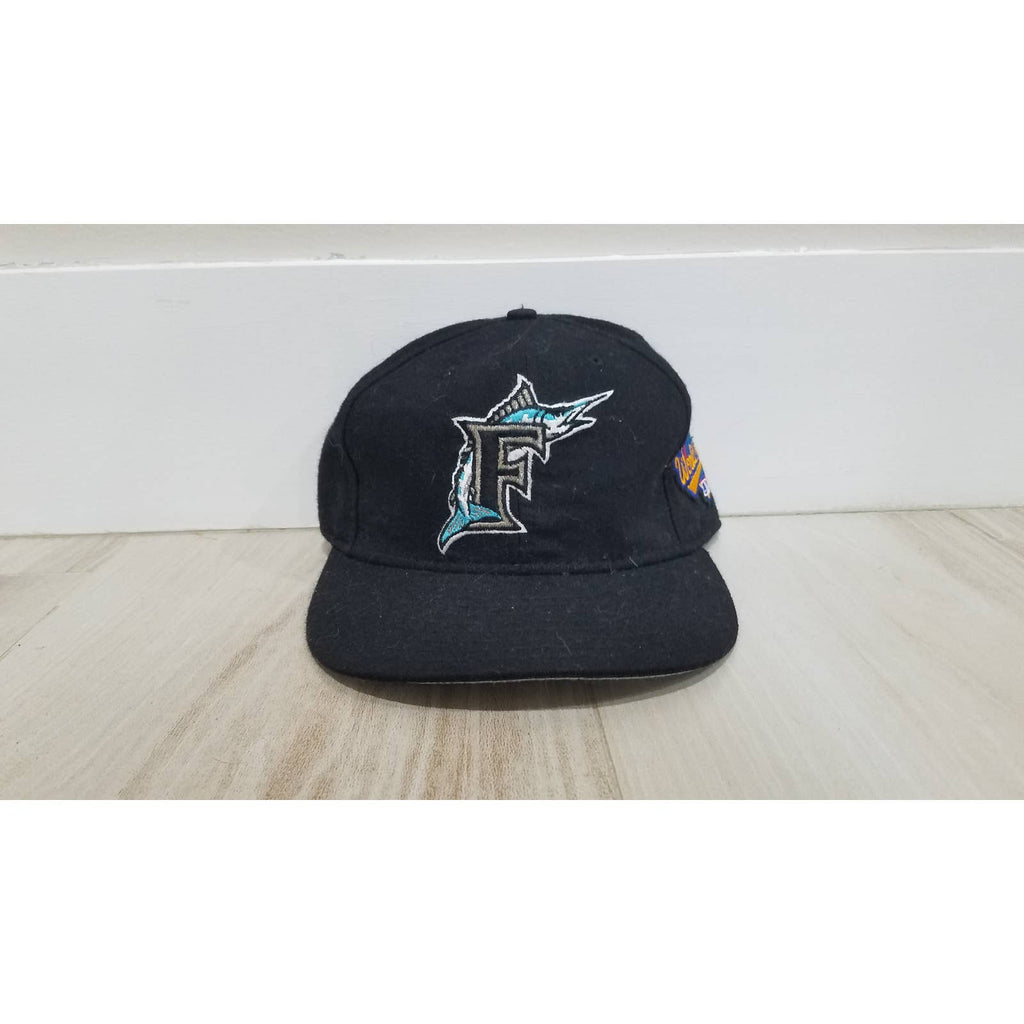 Vintage Florida Marlins MLB fitted cap
