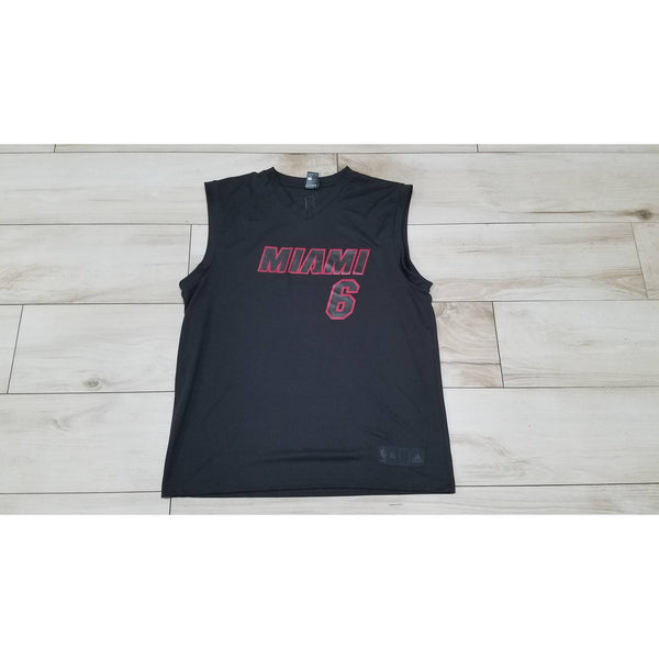 Men's Adidas Miami Heat Lebron James NBA Basketball jersey XL