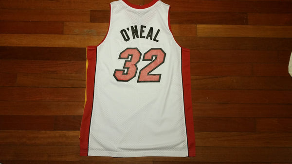 MENS - Worn Reebok Miami Heat Shaq Oneal jersey sz L