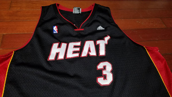 MENS - Worn Miami Heat D.Wade jersey sz XL