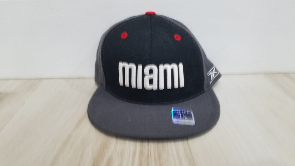 MENS - Worn Vtg Miami Heat Fitted Cap