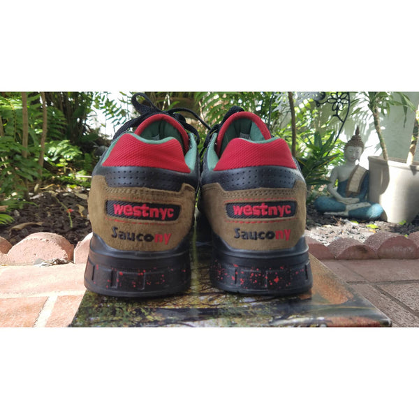 Saucony Shadow 5000 x West NYC Cabin Fever 70128-3 size 10.5